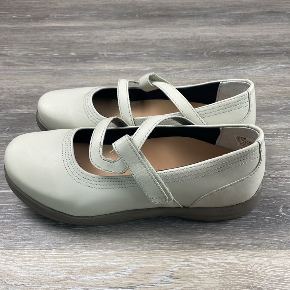 APEX Petals Woman's Mary Jane Casual Shoes/Flats, Style A302W (Size 10.5 X-wide) - Picture 3 of 10